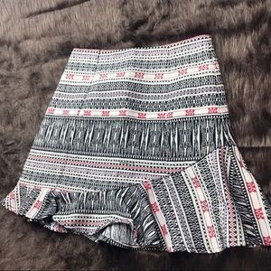 Top shop mini skirt linen tribal pattern Sz 8